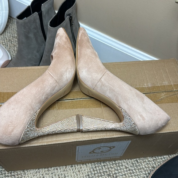 NWOT • Nine West • Women's Tunips Pointy Toe Pump • Barely Nude/Rhinestone • 8M - Picture 17 of 17